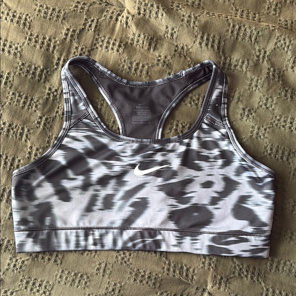 Nike Women's Dri-Fit Sports Bra